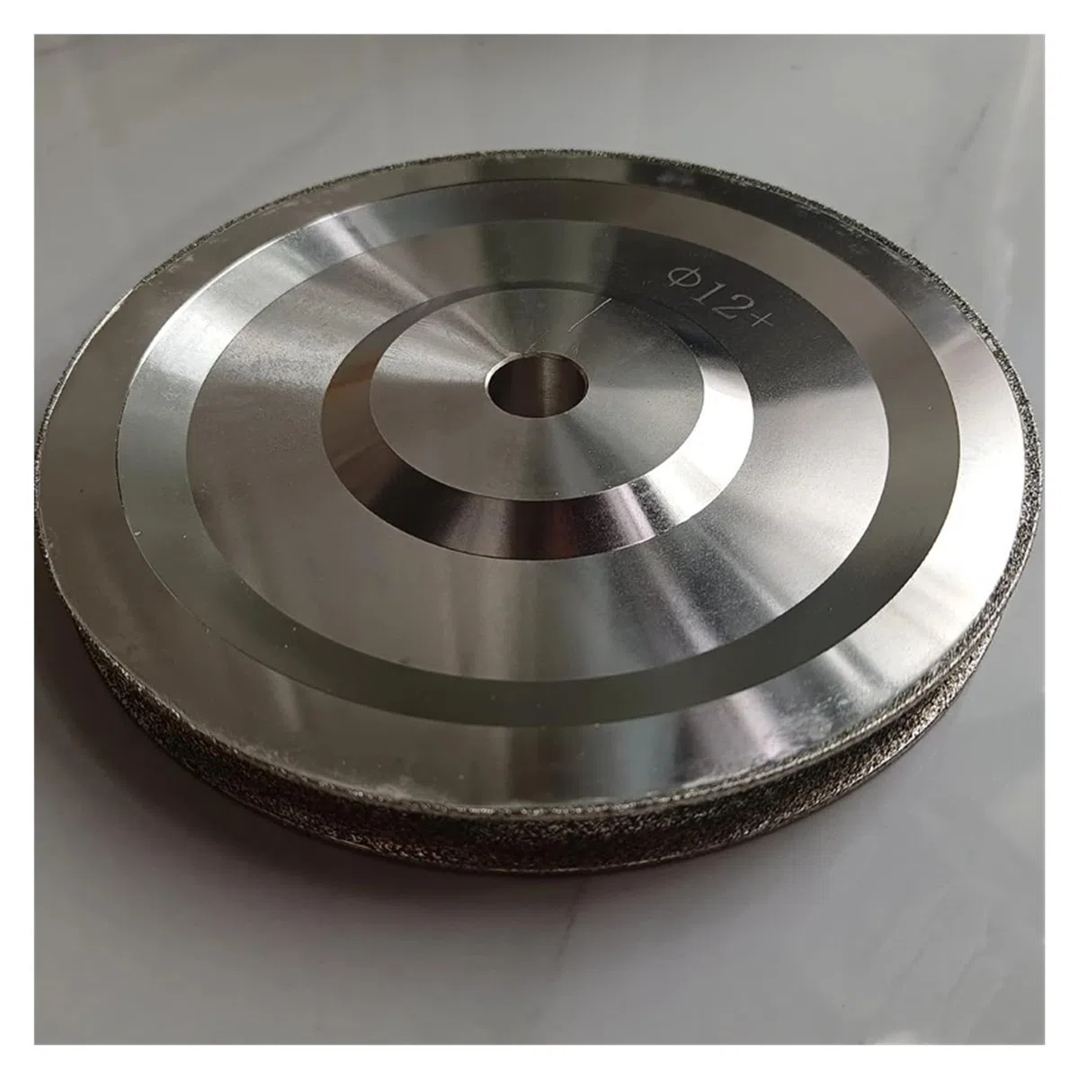 Roue de façonnage de boule de diamant de 6 pouces, 16 trous